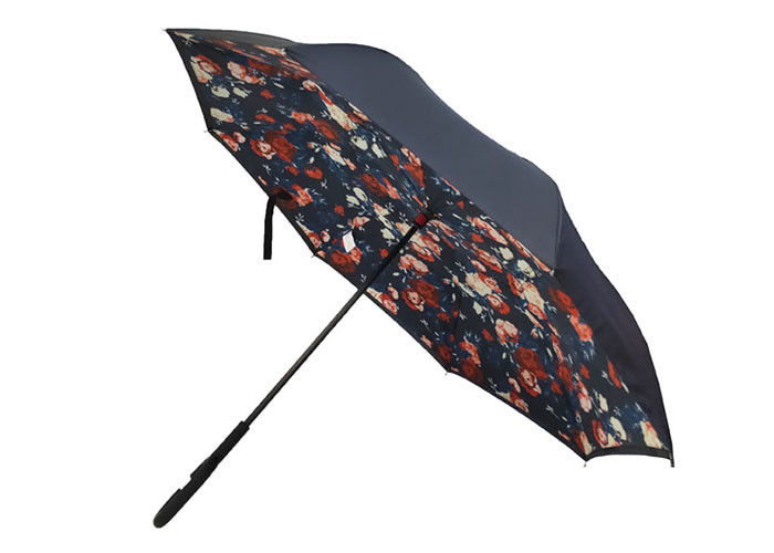 Soem-Doppelschicht wandelte Form-Gummigriff der Regenschirm-schwarze Metallwellen-C um fournisseur