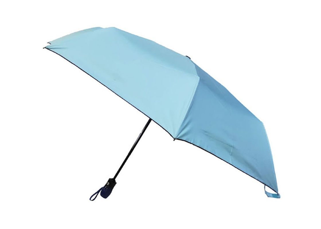 97cm neigt sich kompaktes Rohseide-Plastik des Reise-Regenschirm-Schwarzes beschichteter UVbeweis-190t fournisseur